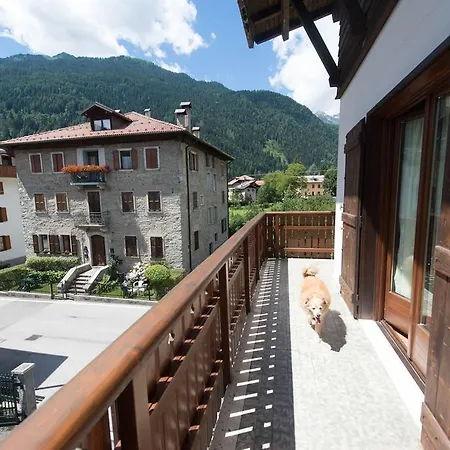 Aparthotel Alpen Casavacanze Pinzolo