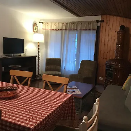 Alpen Casavacanze * Pinzolo