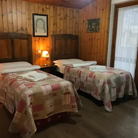 Aparthotel Alpen Casavacanze Pinzolo